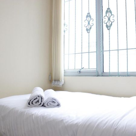 Deluxe & Cozy 4Br Galeri Ciumbuleuit Apartment By Travelio Bandung Buitenkant foto